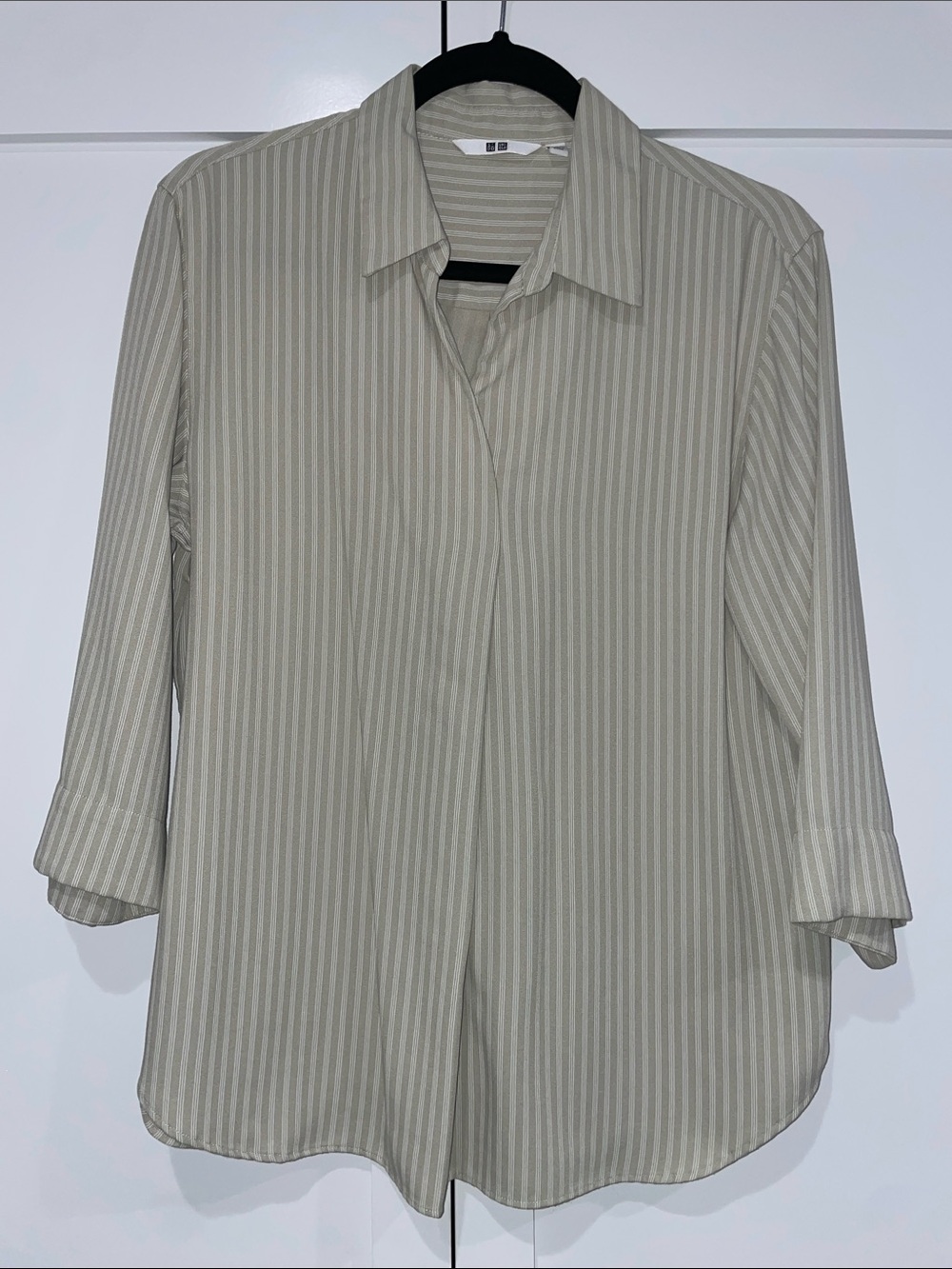 Rayon Skipper Collar Blouse | 3/4 Sleeve